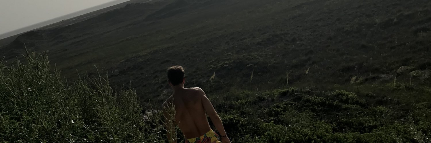 garrettw_1023's profile banner image