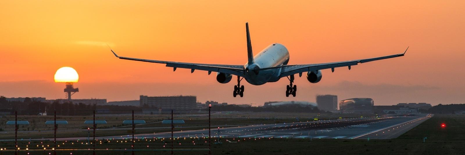 PIA°®  ••••••✈ banner