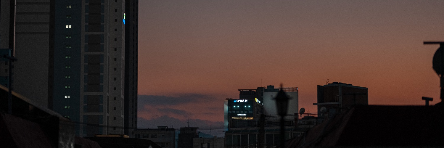 leocloudee's profile banner image