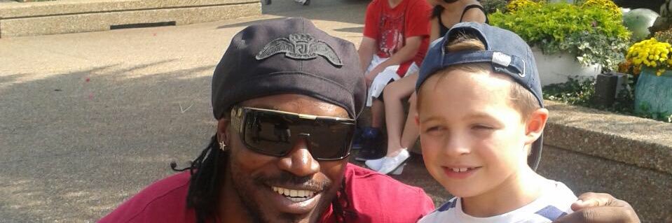 Vaughan Thomas banner