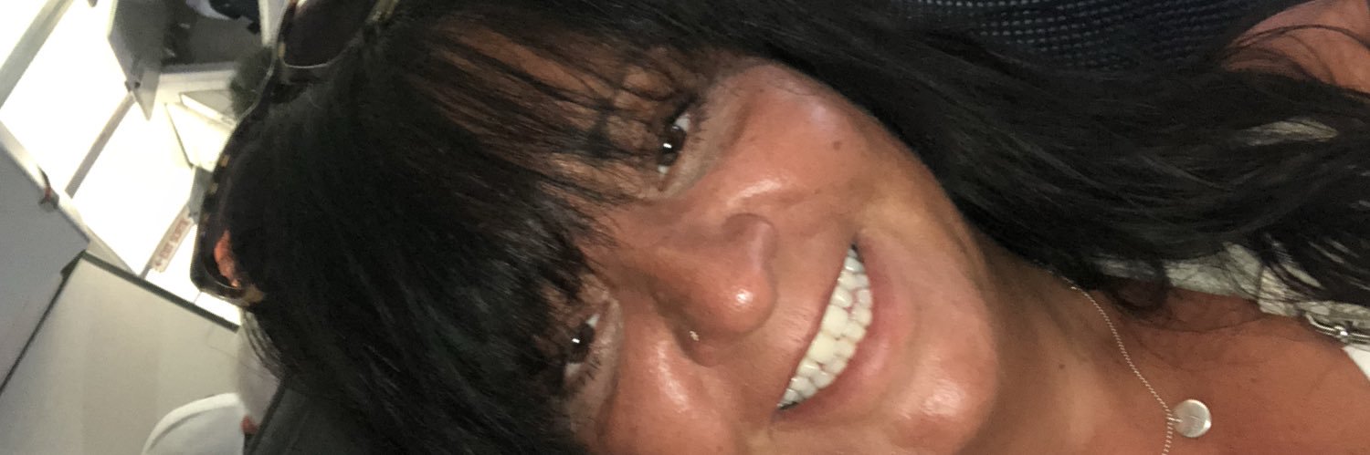 Tizzzeh's profile banner image