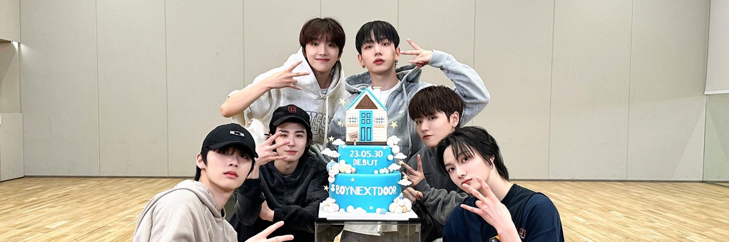 oo_oonglee's profile banner image