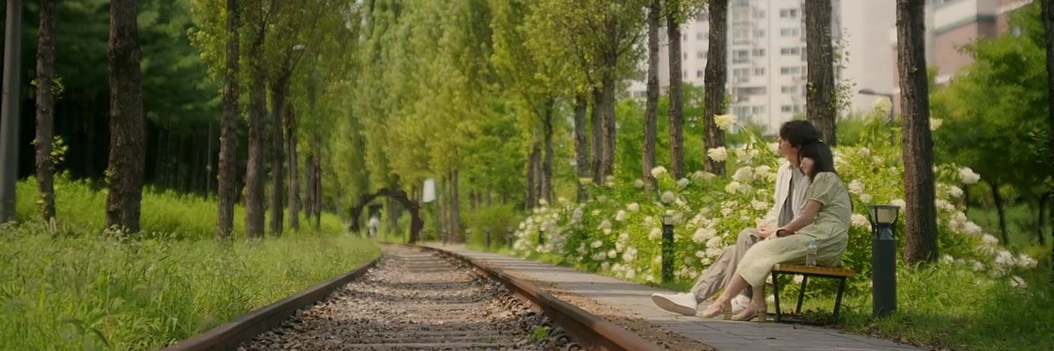 vallland's profile banner image