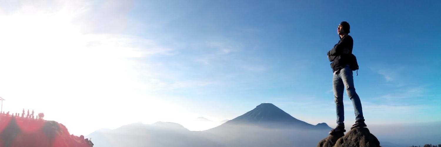 evhan_dika's profile banner image