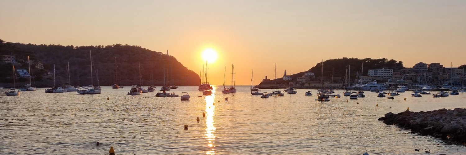 Relax With Dax banner