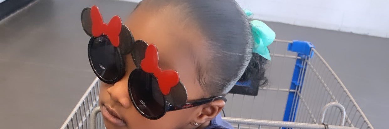 Danielle 💓 banner