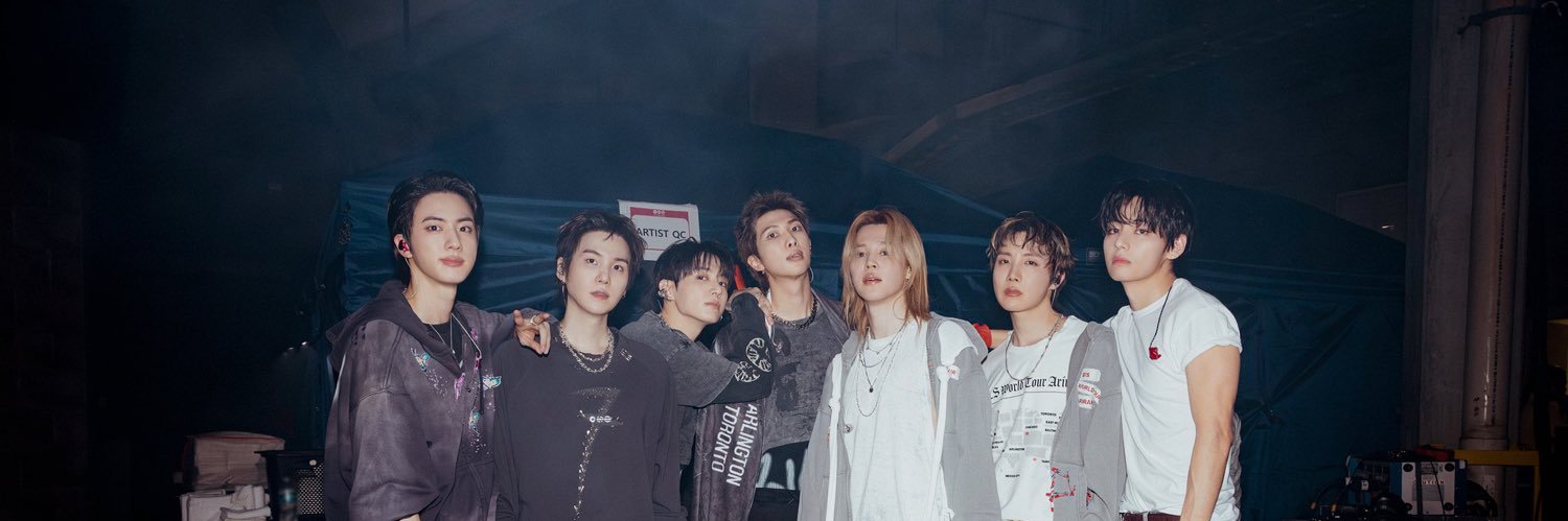 savitee208's profile banner image