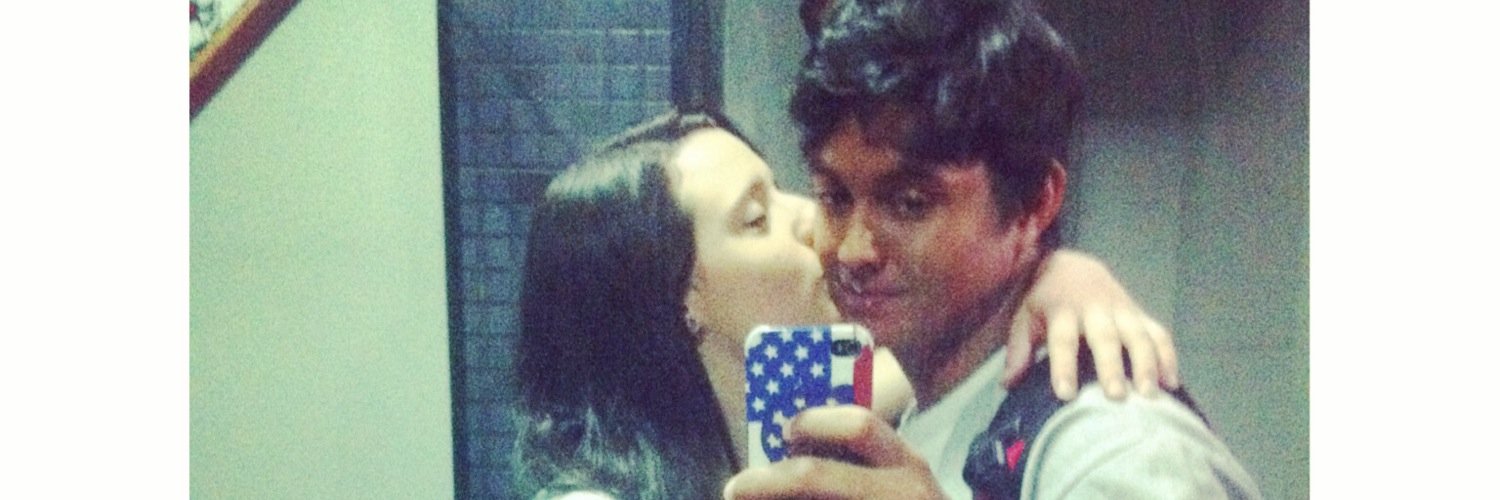 guricardo_'s profile banner image