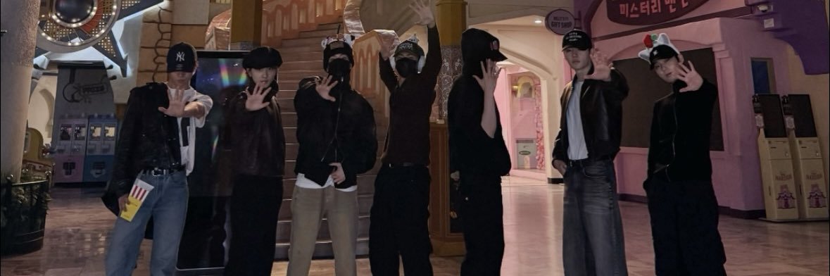 okmosm's profile banner image