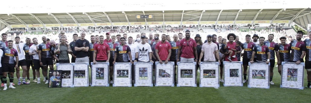 Hiding for a while banner