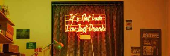 Charlie |addict to lotr 🗡️🛡️ banner