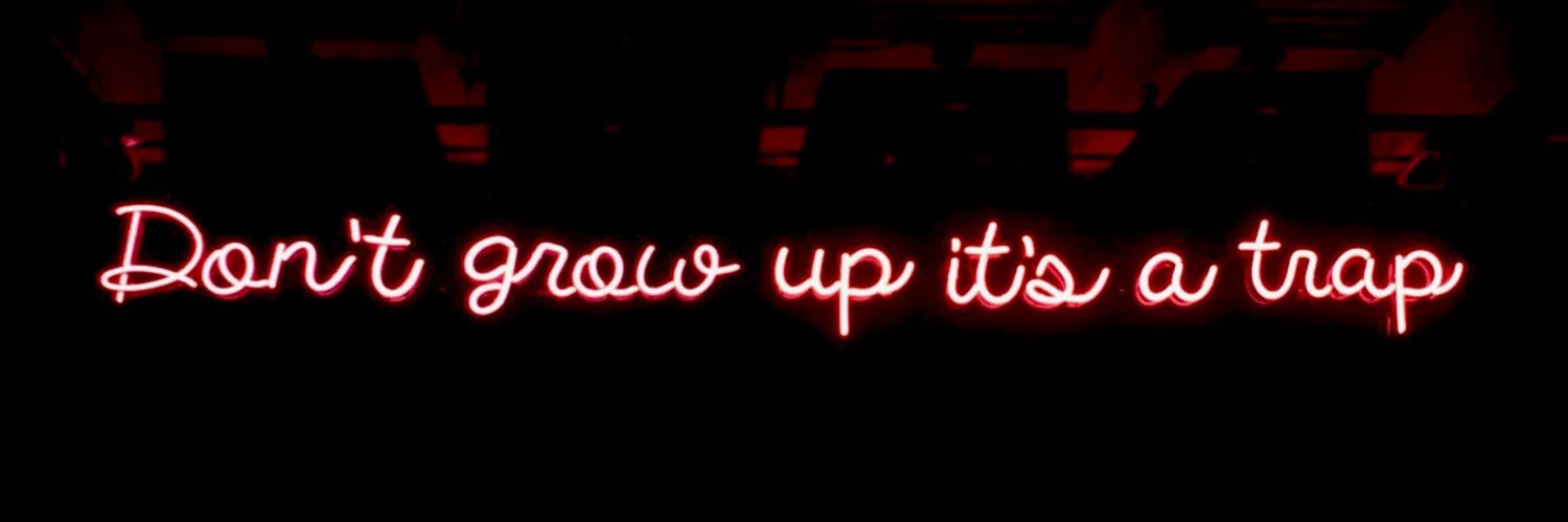 trav's banner