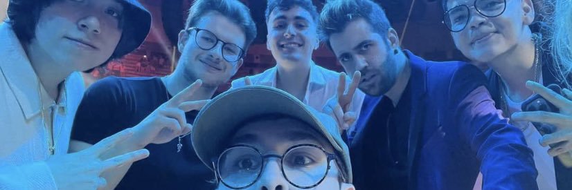 valejmnz12's profile banner image