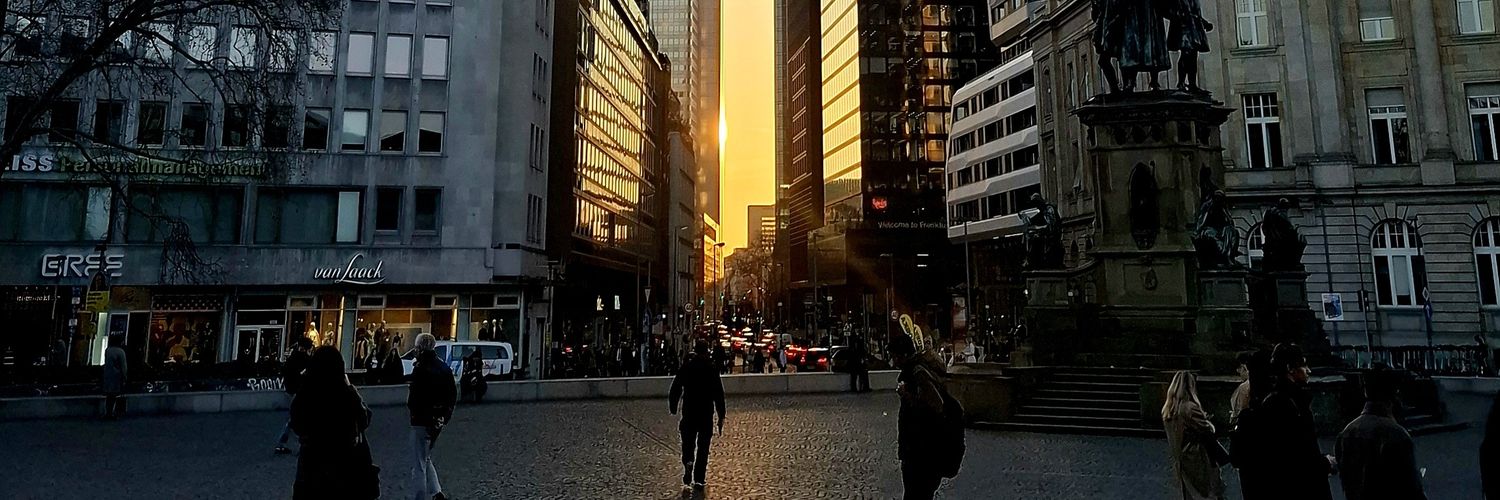 BriKaps's profile banner image