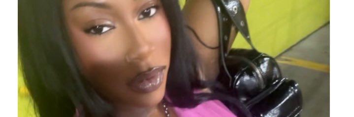 _HoneyRae's profile banner image
