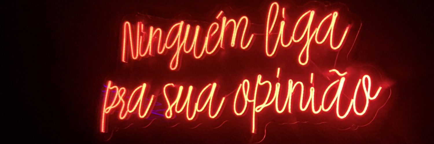 Larissa_caa's profile banner image