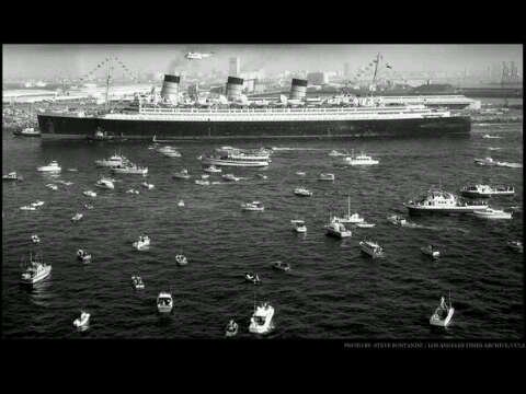 Die on a rope banner