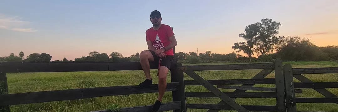 Carlos Martínez banner