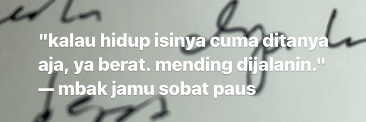 weirdgirlyyy's profile banner image