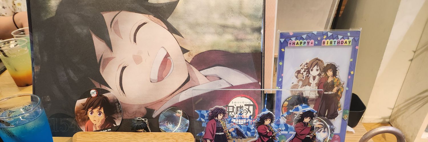 1010roG's profile banner image