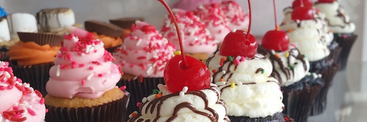 cupcake_eat's profile banner image