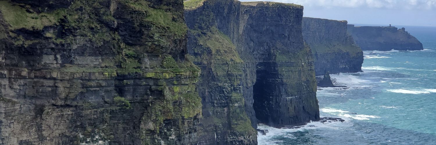 Kellyjfer's profile banner image