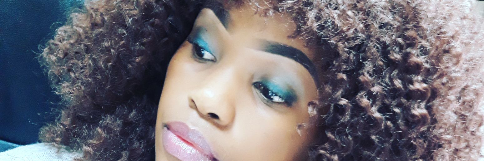 IkhonaG's profile banner image