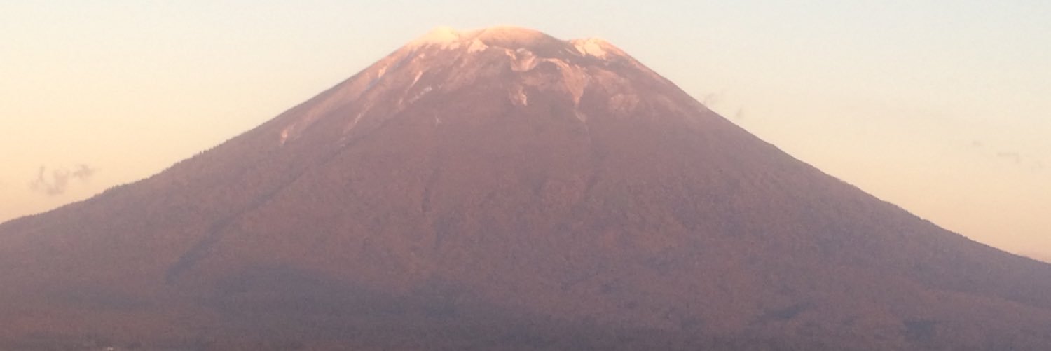 hidepong8945's profile banner image