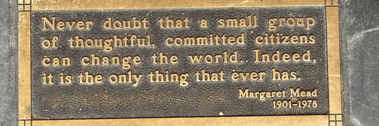 Michelle94904 🟧💙🥥❤️- Tweeting Activist & Mom banner