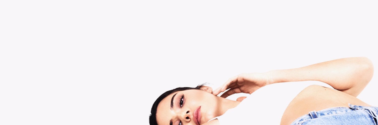 annanervar's profile banner image