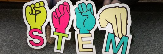 Dr Elizabeth Mathews banner