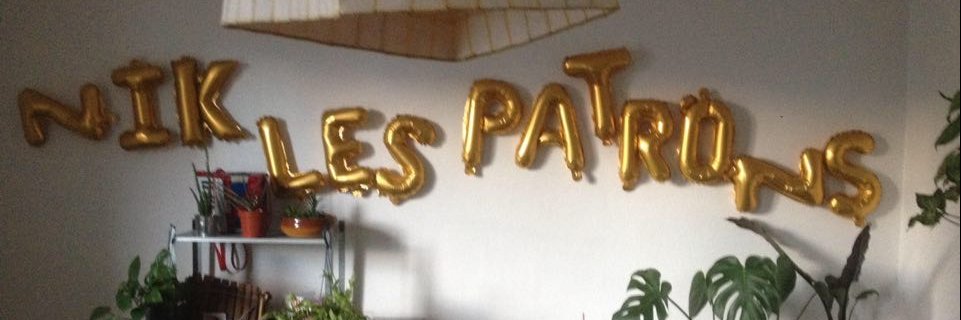 La Base banner