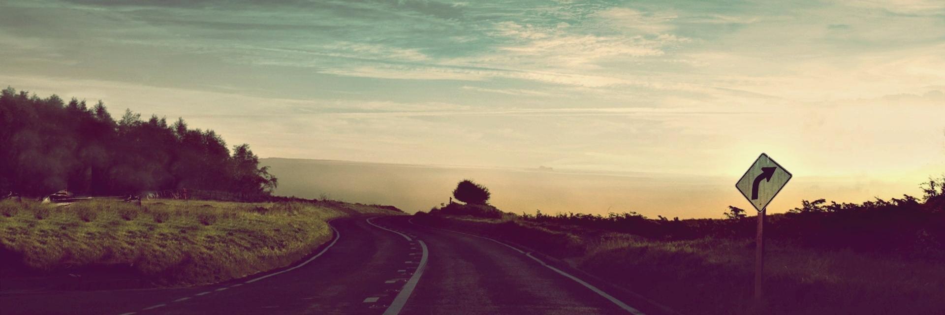 ThoseLolPics's profile banner image