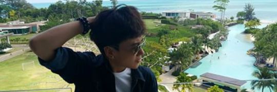peepozz's profile banner image