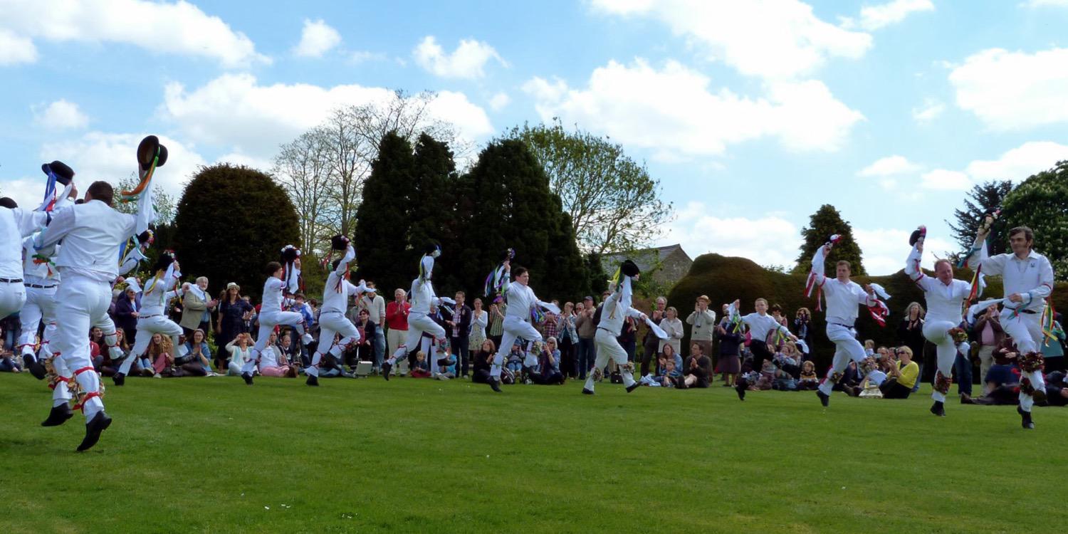 bamptonmorris's profile banner image