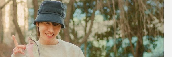 aeniverson Profile Banner