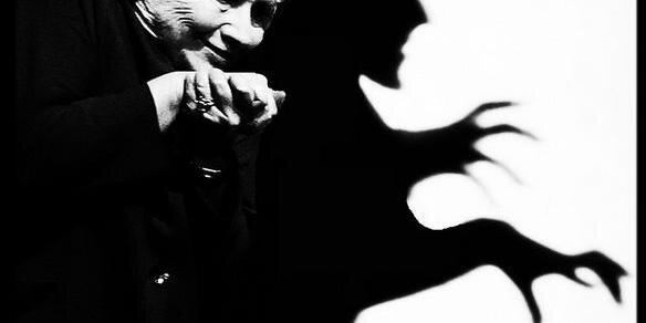 ClintonsWeiner's profile banner image