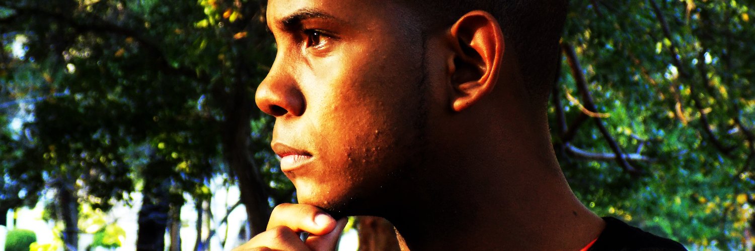 danylouis_'s profile banner image