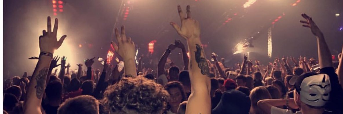 acrichton_'s profile banner image
