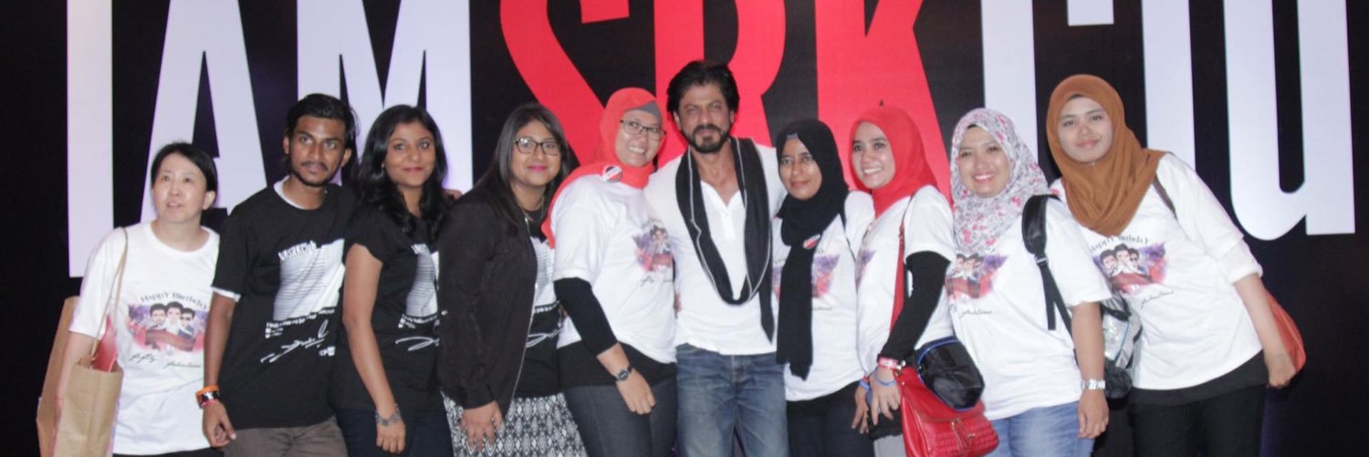 bollytweets1's profile banner image