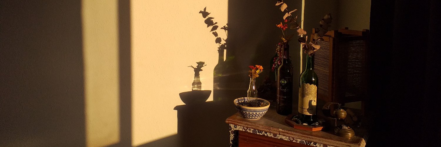 talhe's profile banner image