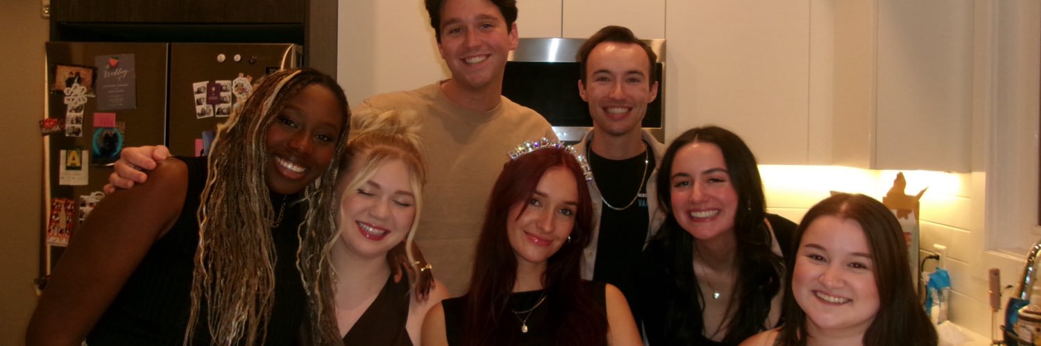 totaylly's profile banner image