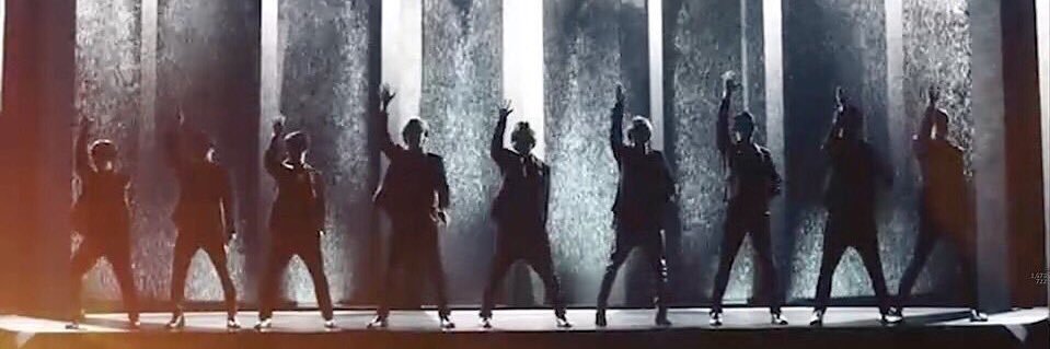right_hsj_509's profile banner image
