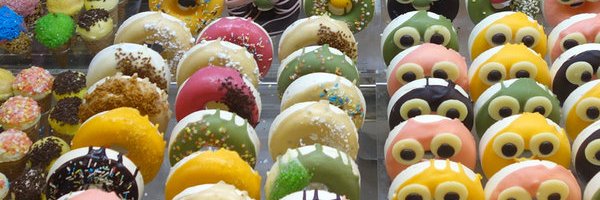 虛弱甜甜圈必須10點睡😭 banner