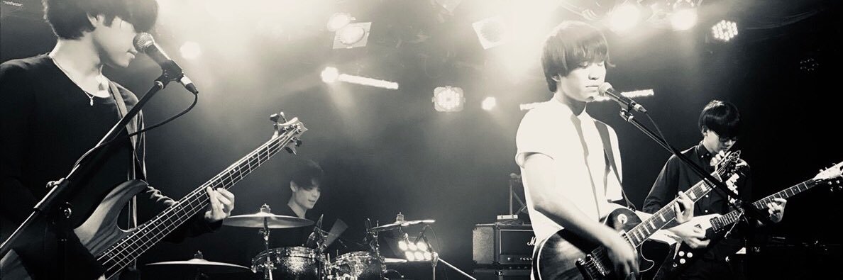 4_Linder's profile banner image