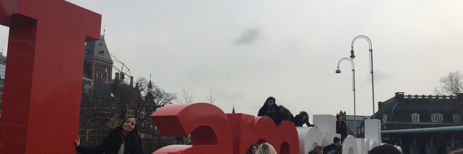 alecachoo's profile banner image