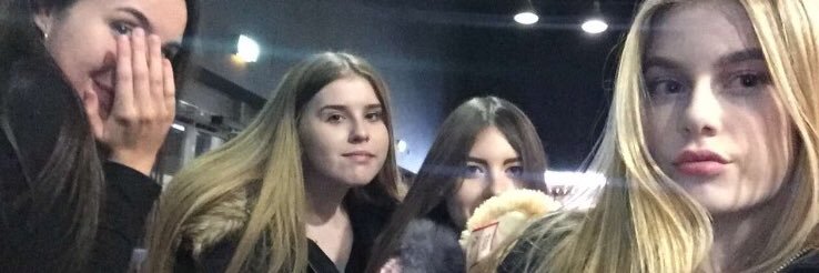 chloee142's profile banner image