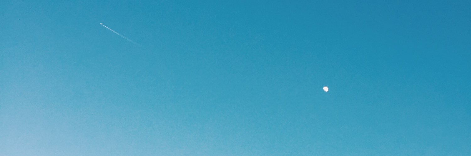 Lucia_Barra's profile banner image