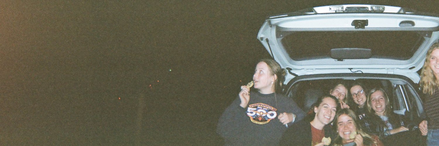 livvicory's profile banner image