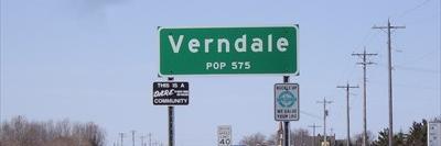 Verndale banner